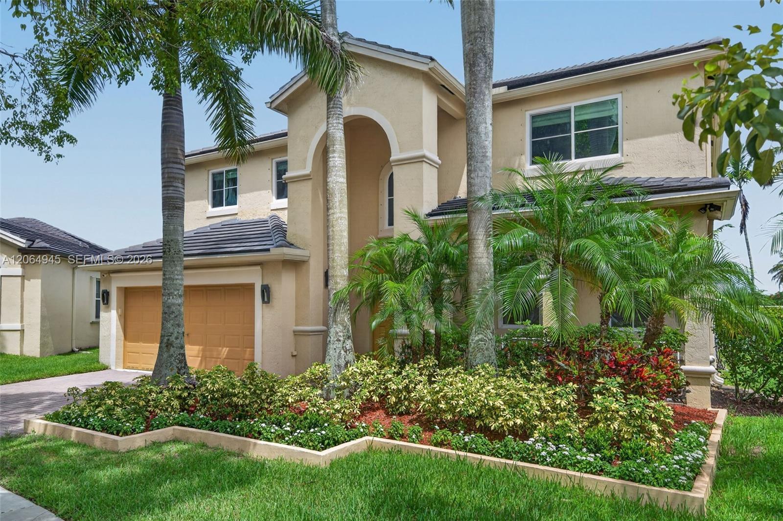 1038 NW Lavender Cir, Weston FL 33327 photo 2