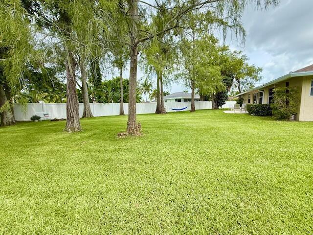 228 PARK Road N, Royal Palm Beach FL 33411 photo 3