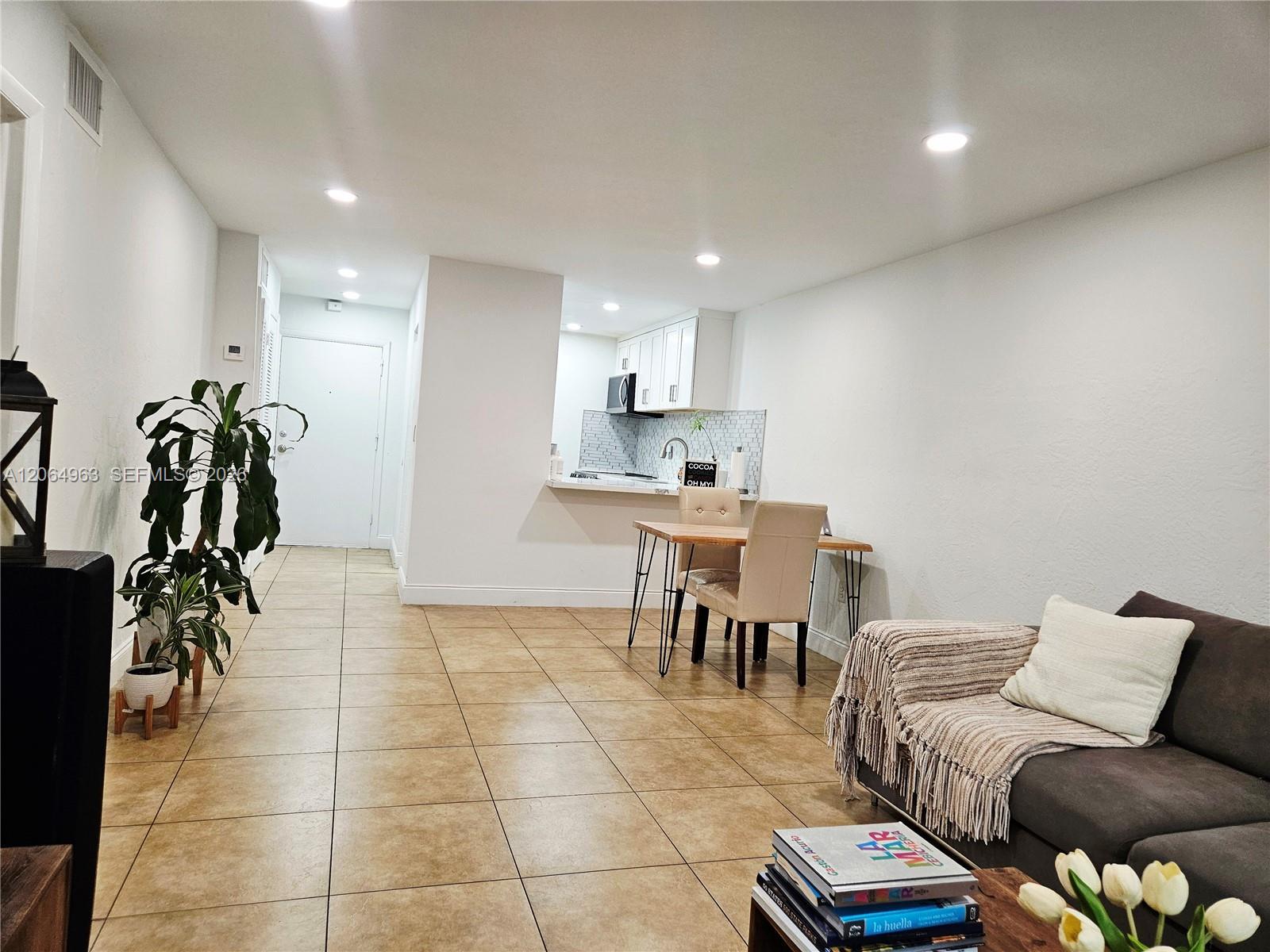2620 NE 135th St # 426, North Miami FL 33181 photo 5