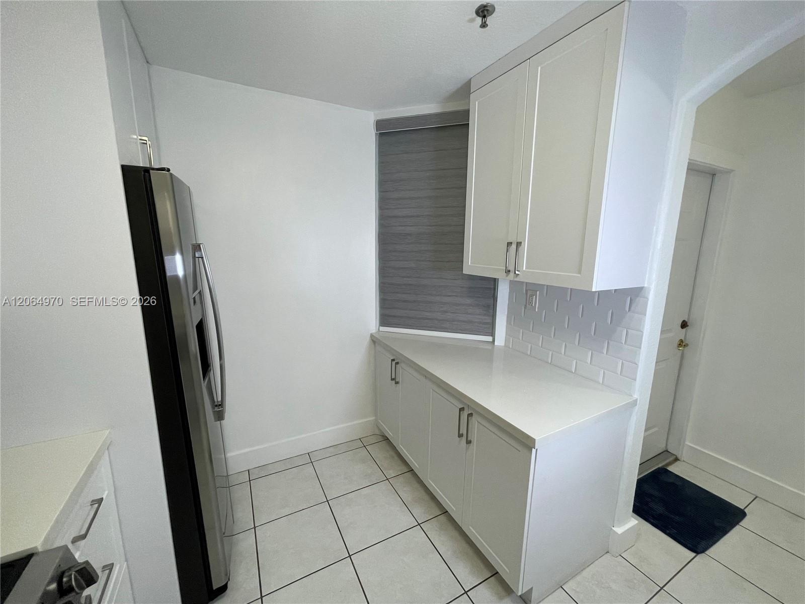 905 NW 82nd Ave # B, Miami FL 33126 photo 5