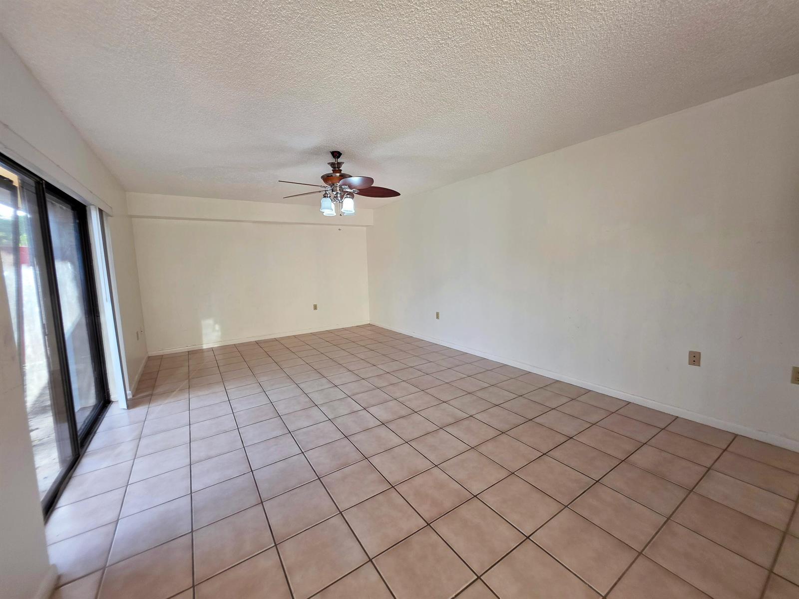 832 BLUE RIDGE Circle, West Palm Beach FL 33409 photo 2