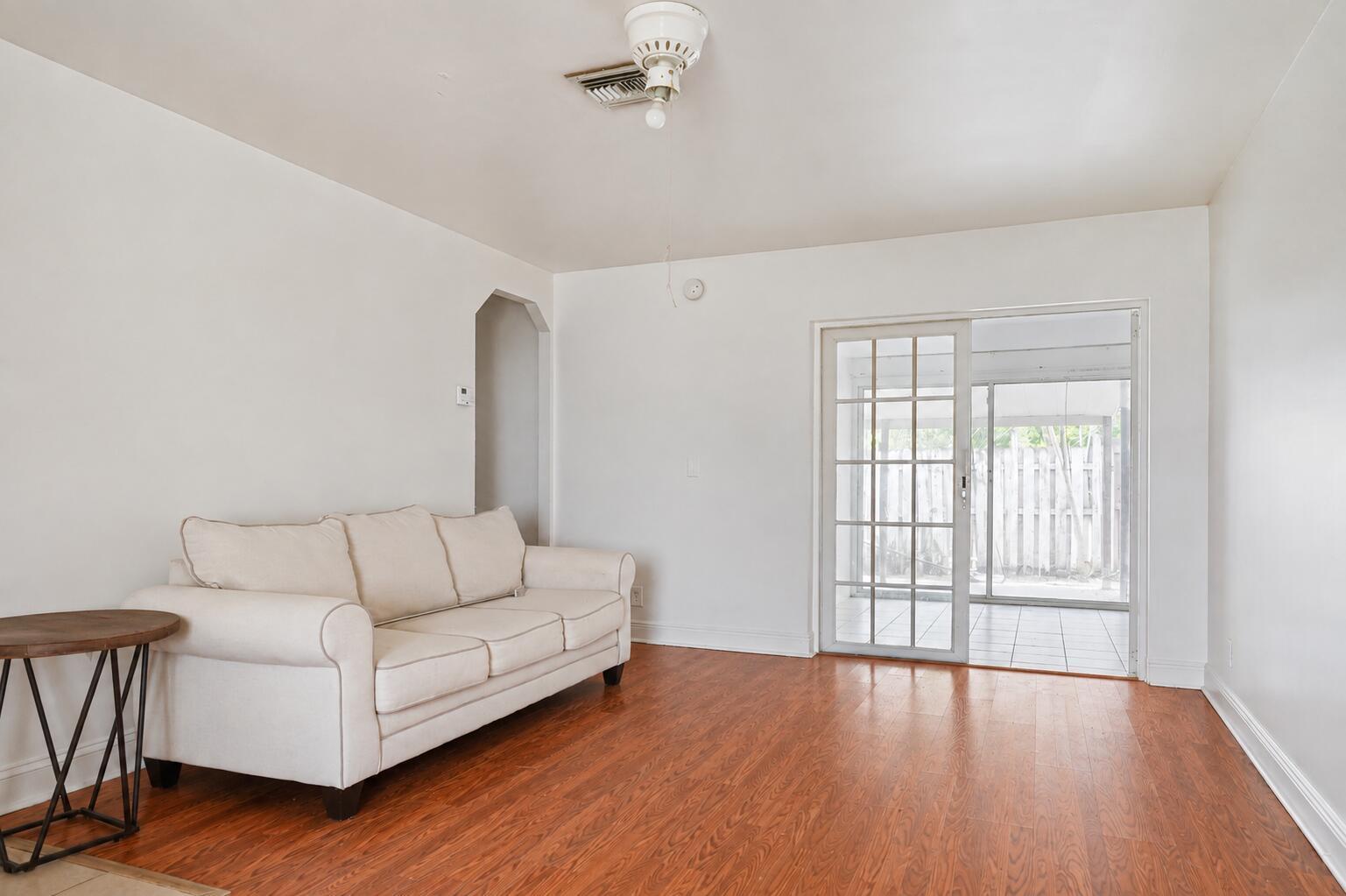 5078 Ambler Lane, Lake Worth FL 33463 photo 2