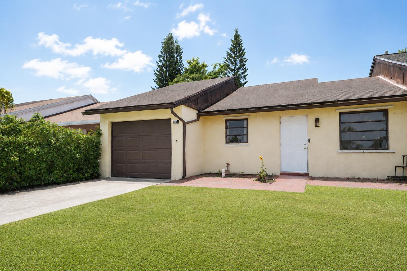 5078 Ambler Lane, Lake Worth FL 33463