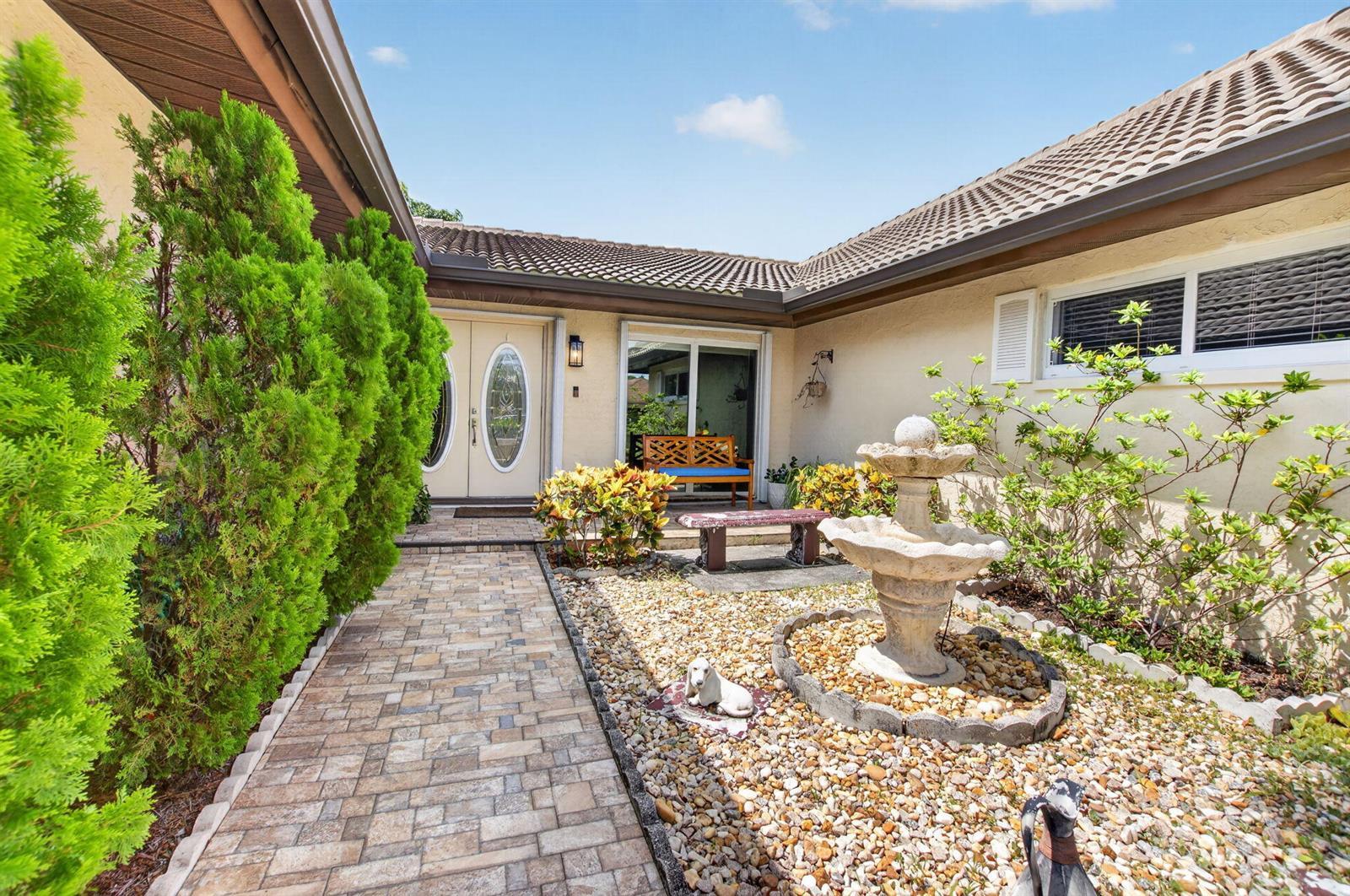 10300 GREENTRAIL Drive N, Boynton Beach FL 33436 photo 5