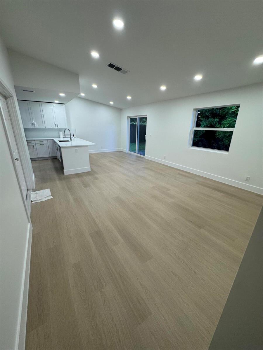386 NW 40TH Terrace, Deerfield Beach FL 33442 photo 3