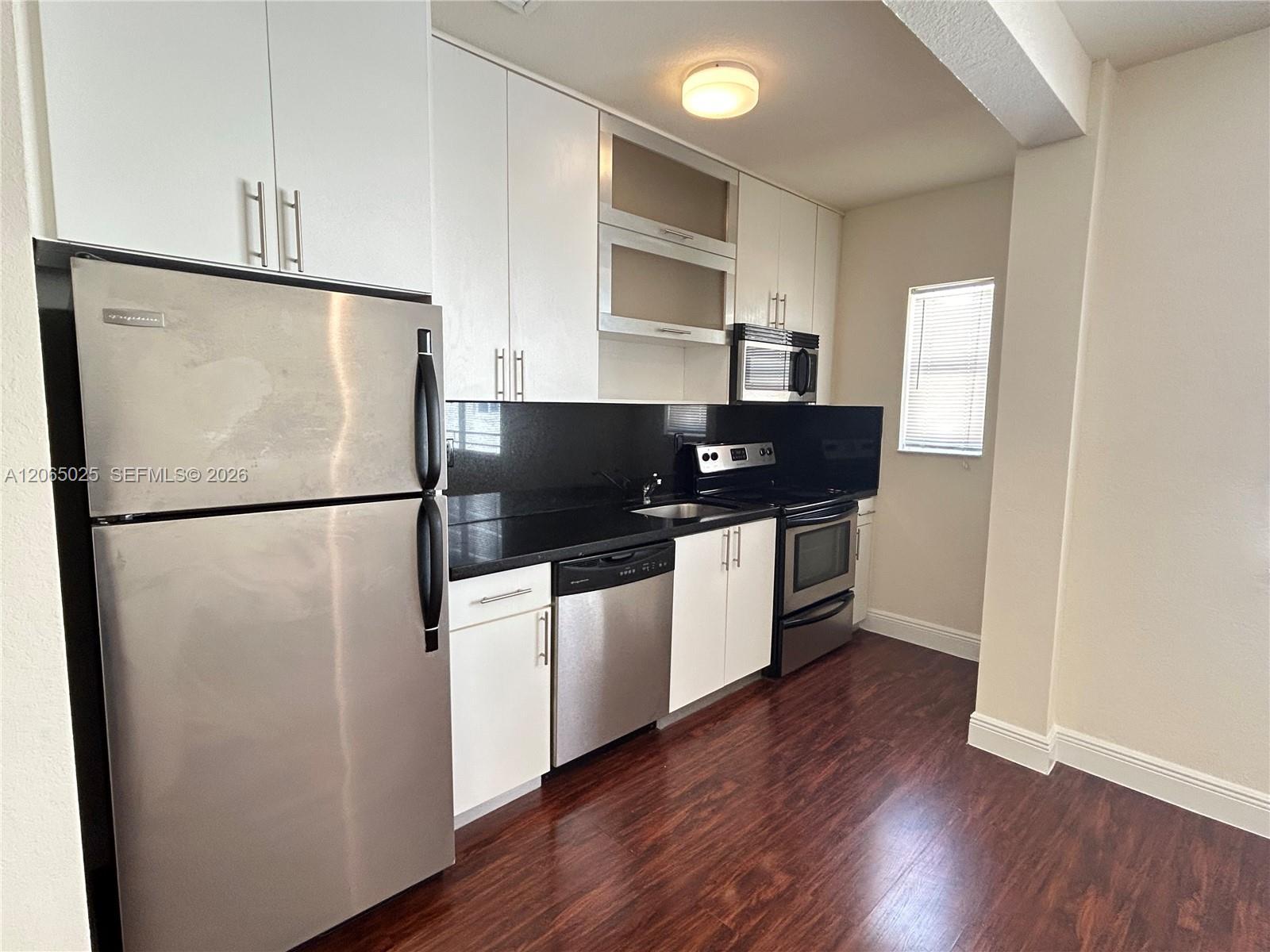 2931 Sheridan Ave # 12, Miami Beach FL 33140 photo 4