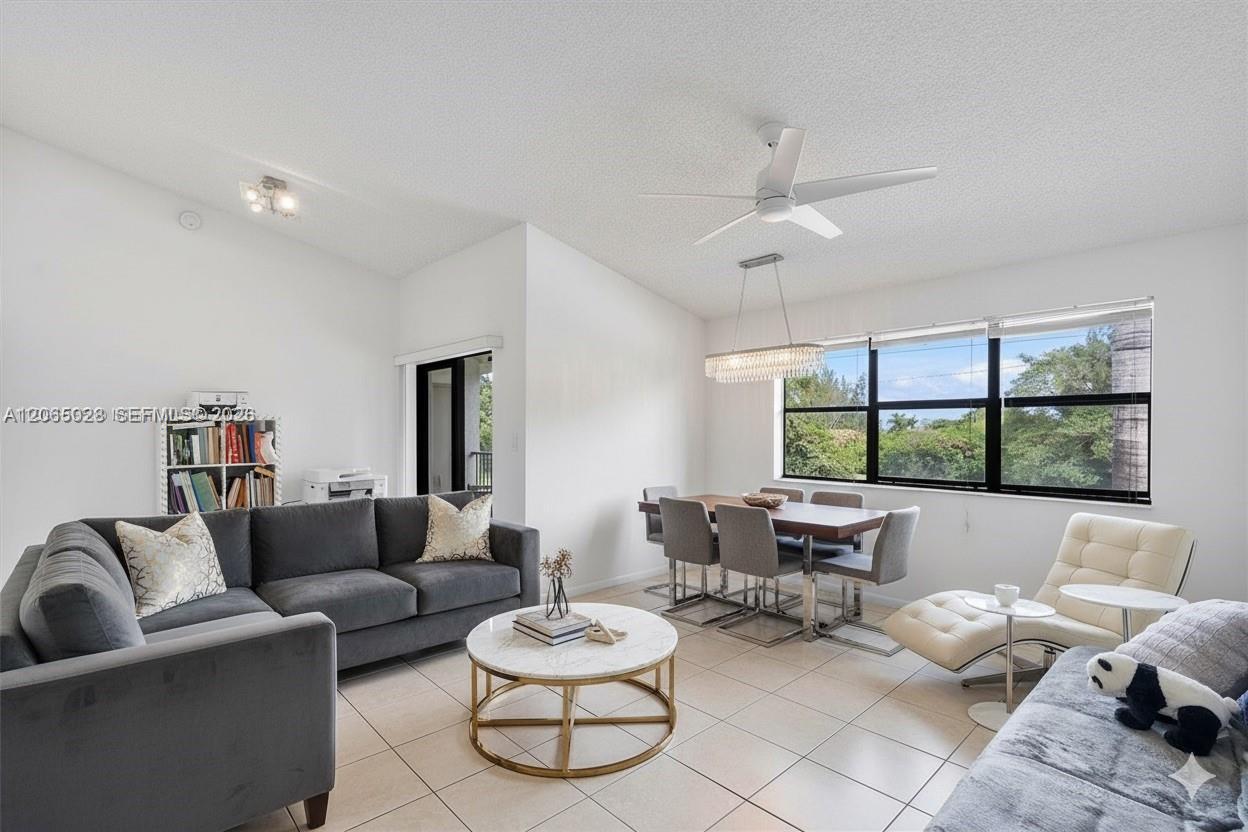 610 S Park Rd # 1, Hollywood FL 33021