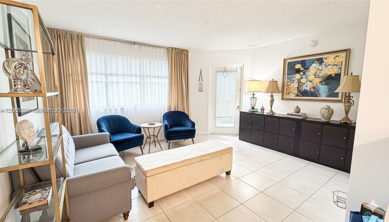 540 S Park Rd # 9, Hollywood FL 33021