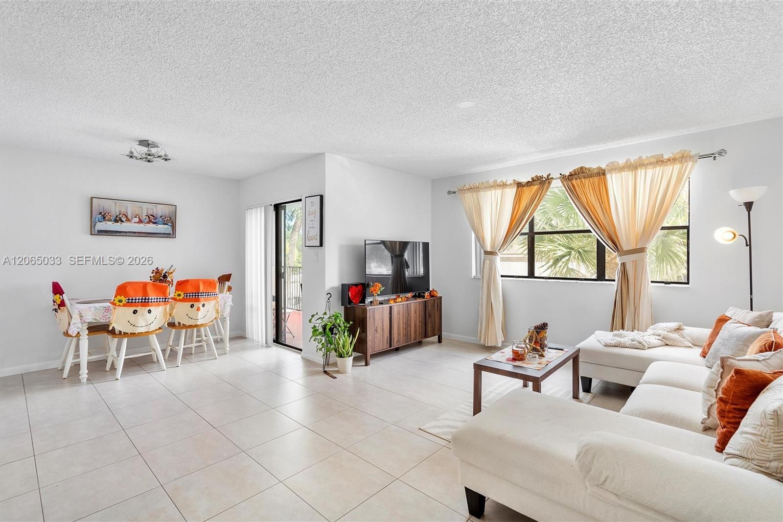 510 S Park Rd # 10, Hollywood FL 33021