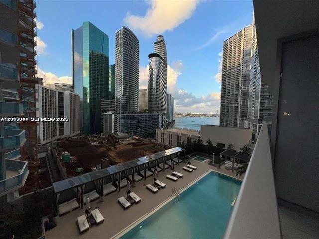 77 SE 5th St # 1704, Miami FL 33131