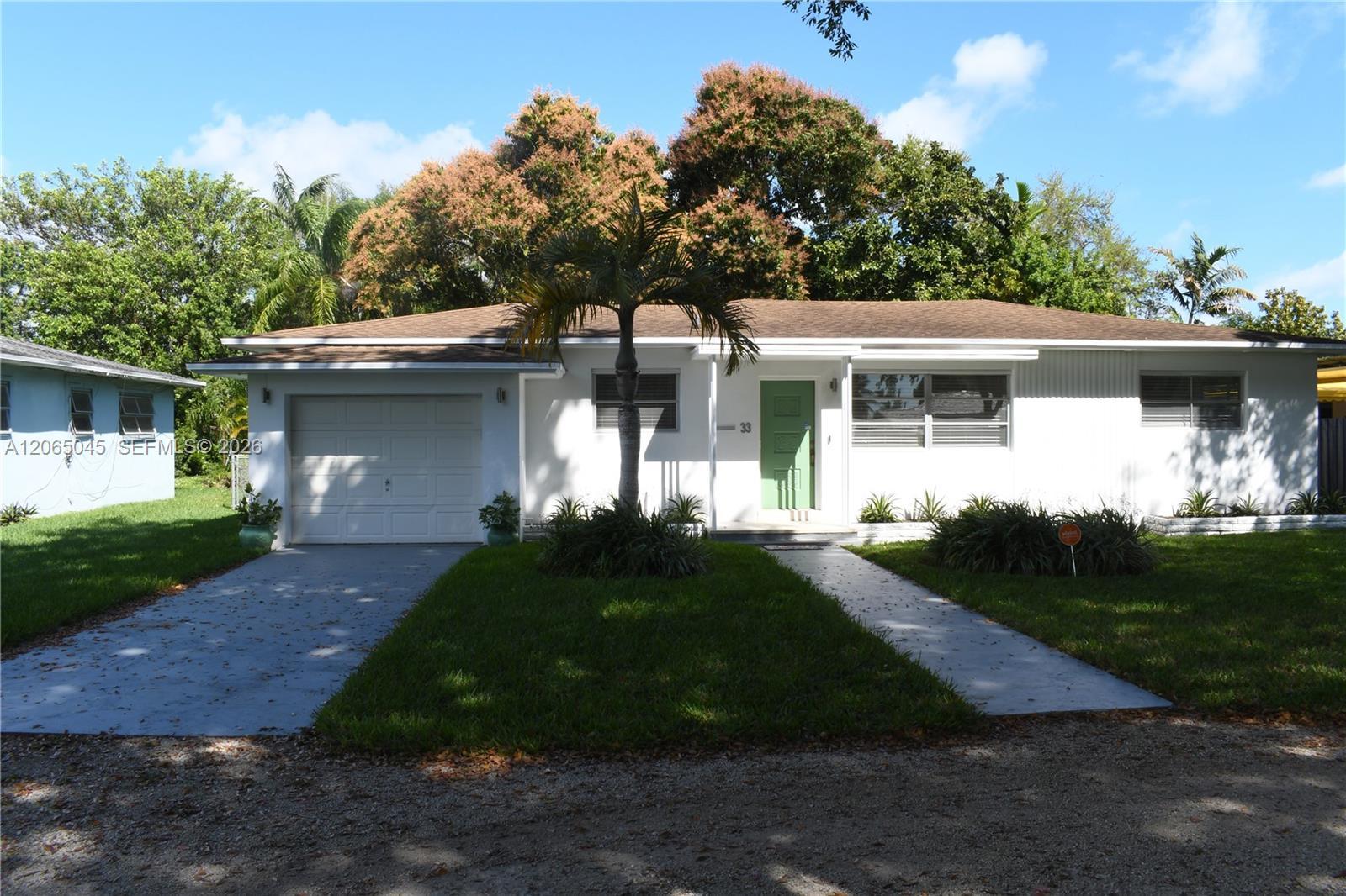 33 NW 87th St, El Portal FL 33150