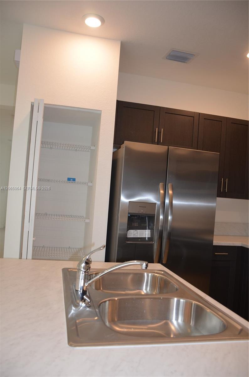 1801 SE 27th Ter, Homestead FL 33035 photo 5