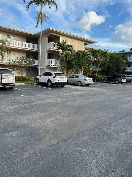 2566 S Garden Drive S # 202, Lake Worth FL 33461