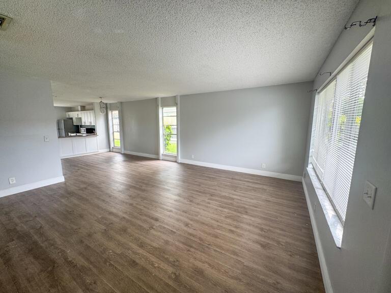 4852 Orleans Court # D, West Palm Beach FL 33415 photo 4