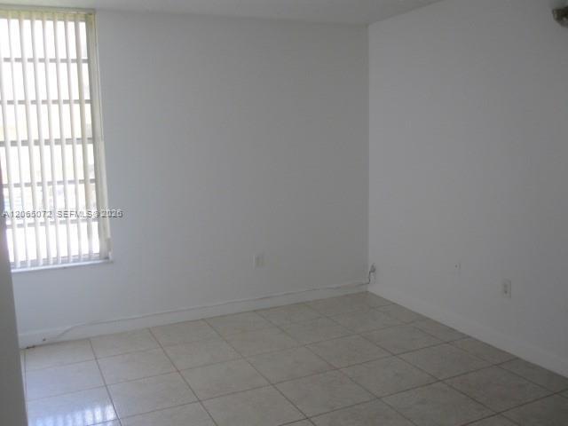 8810 Fontainebleau Blvd # 209, Miami FL 33172 photo 5