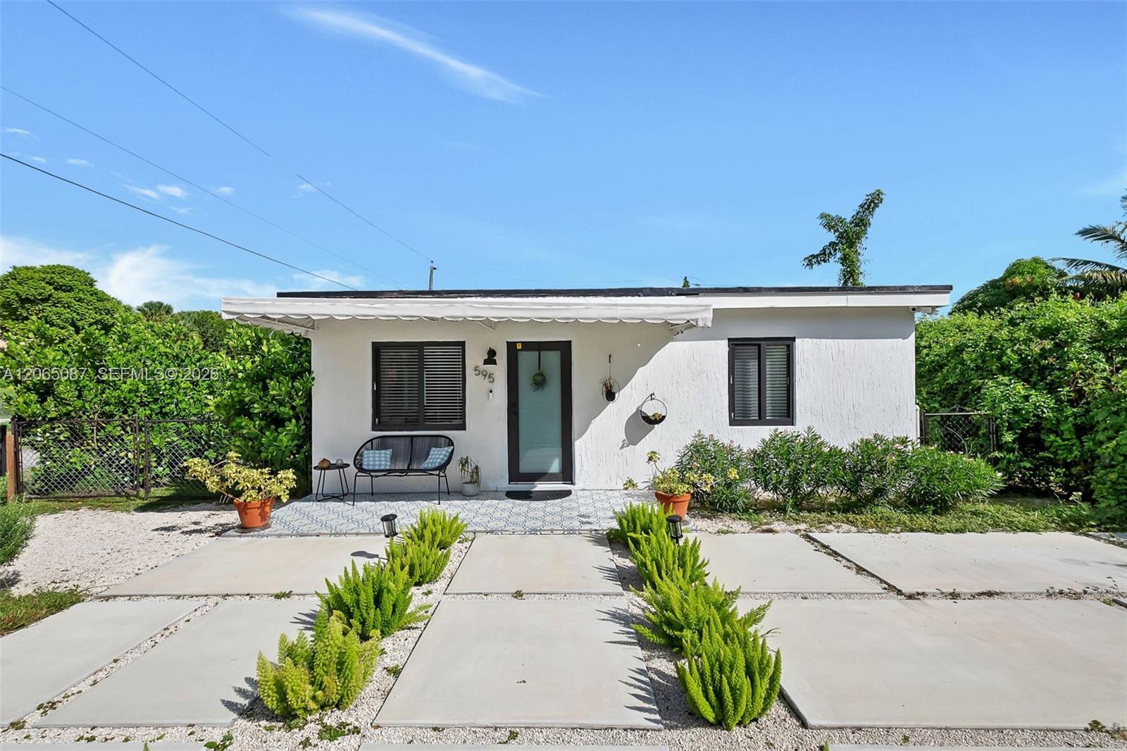 595 NW 101st St # 0, Miami FL 33150