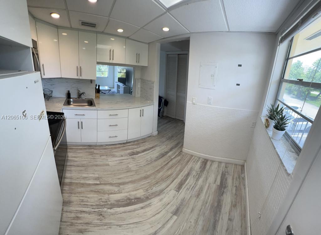 2825 NE 201st Ter # M215, Aventura FL 33180 photo 5