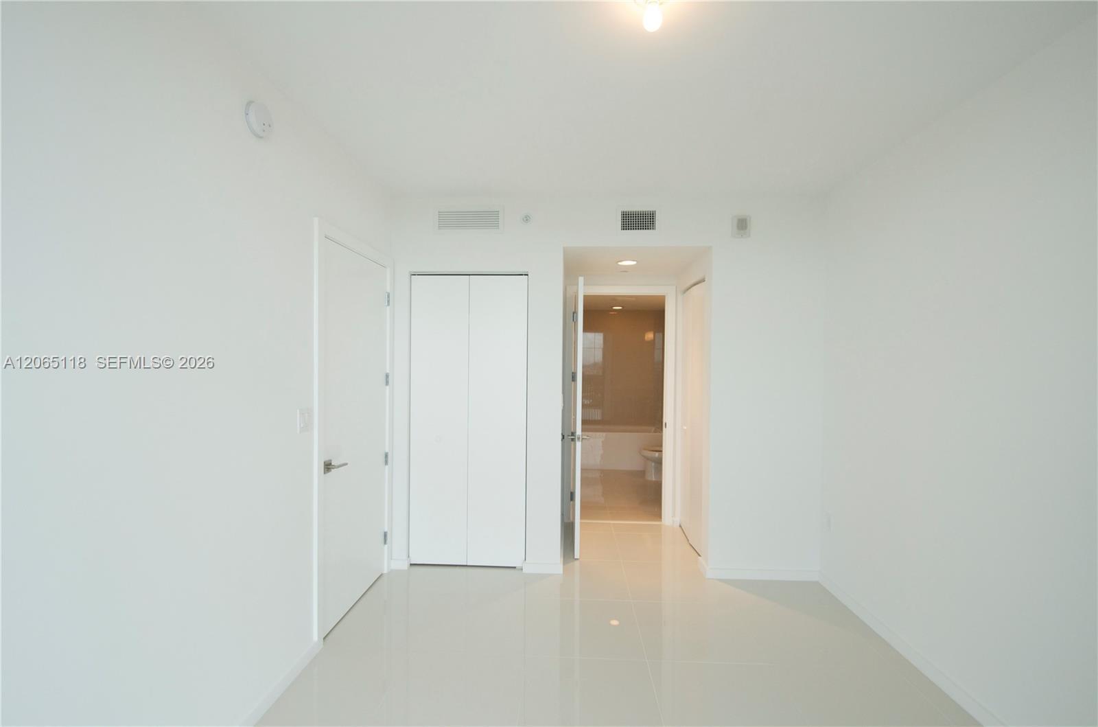5300 Paseo Blvd # 709, Doral FL 33166 photo 3