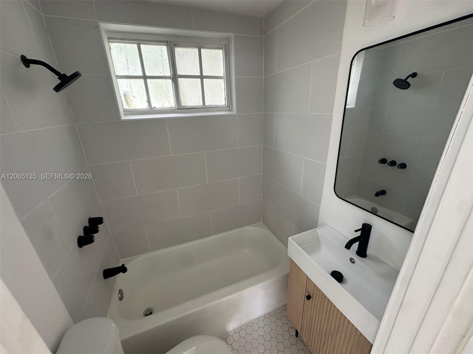 553 NE 65th St # 2, Miami FL 33138 photo 4