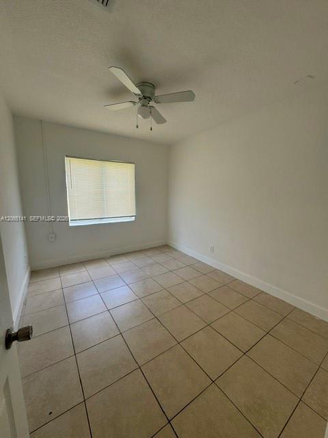 4130 SW 25th St, West Park FL 33023 photo 4