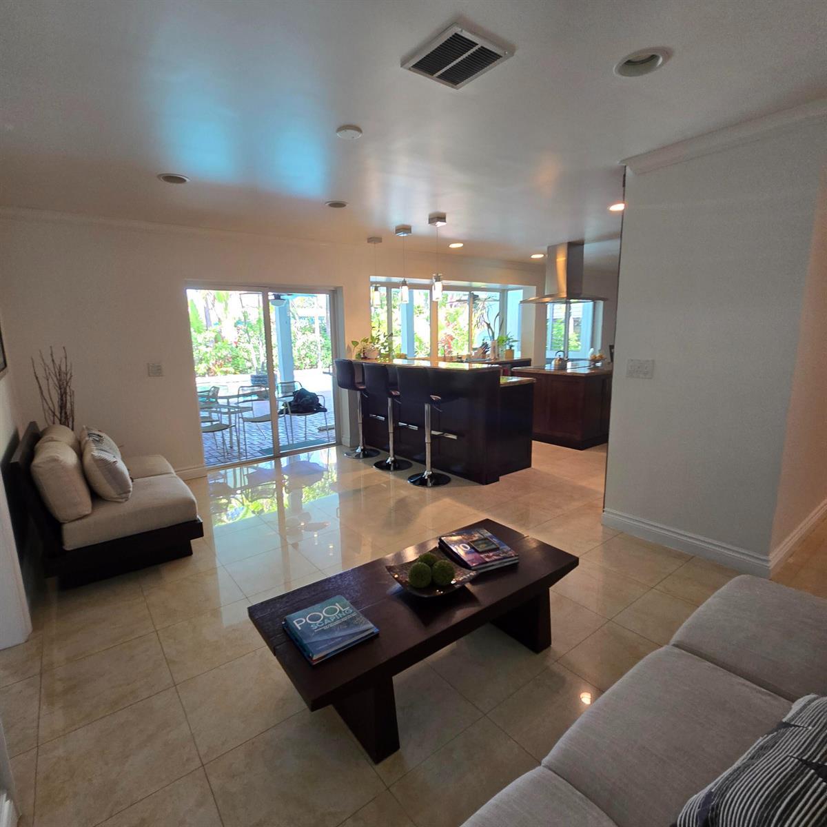 2120 N 49TH Avenue, Hollywood FL 33021 photo 3