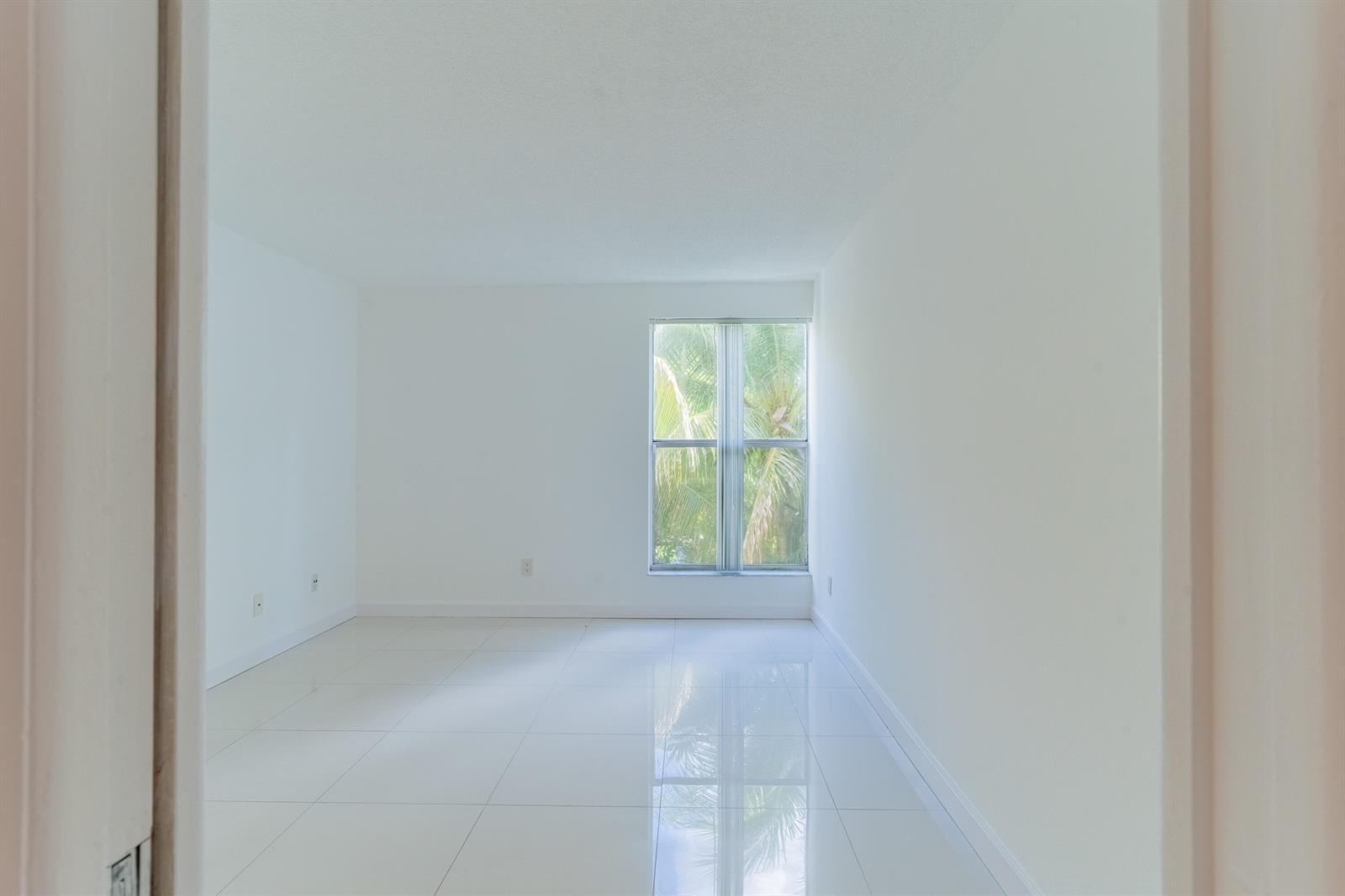 2160 SW 16TH Avenue # 317, Miami FL 33145 photo 3