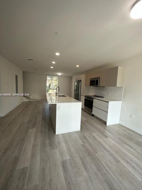 2561 NE 193rd St # 1208, Miami FL 33180 photo 4