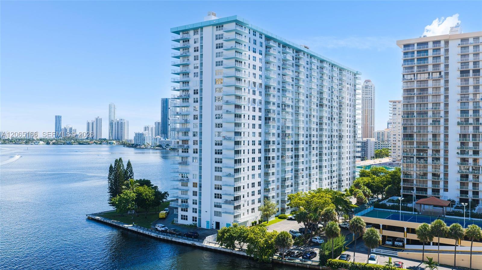 301 174th St # 1216, Sunny Isles Beach FL 33160 photo 4