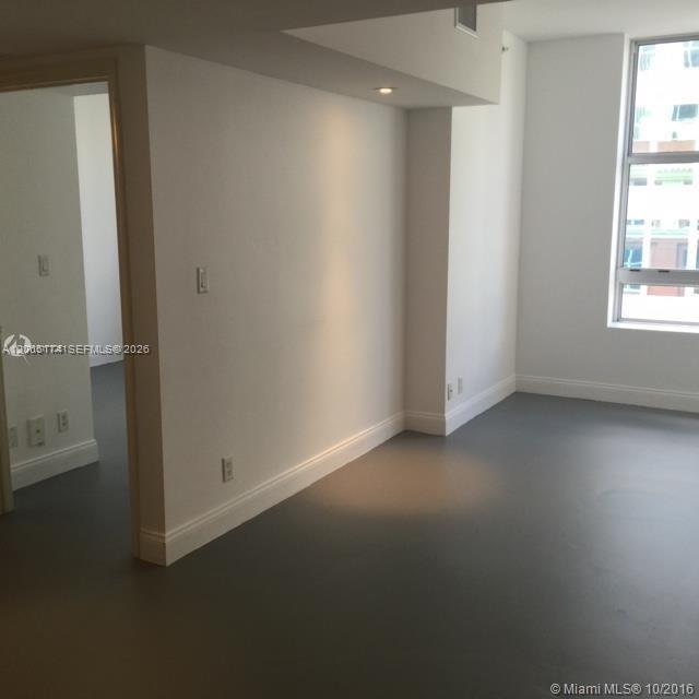 111 E Flagler St # 1003, Miami FL 33131 photo 5