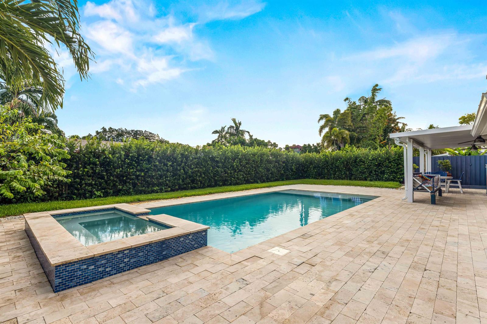 1310 NE 46TH Street, Oakland Park FL 33334 photo 5