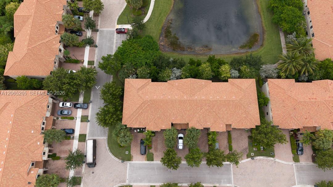 6943 Halton Park Ln, Coconut Creek FL 33073 photo 4