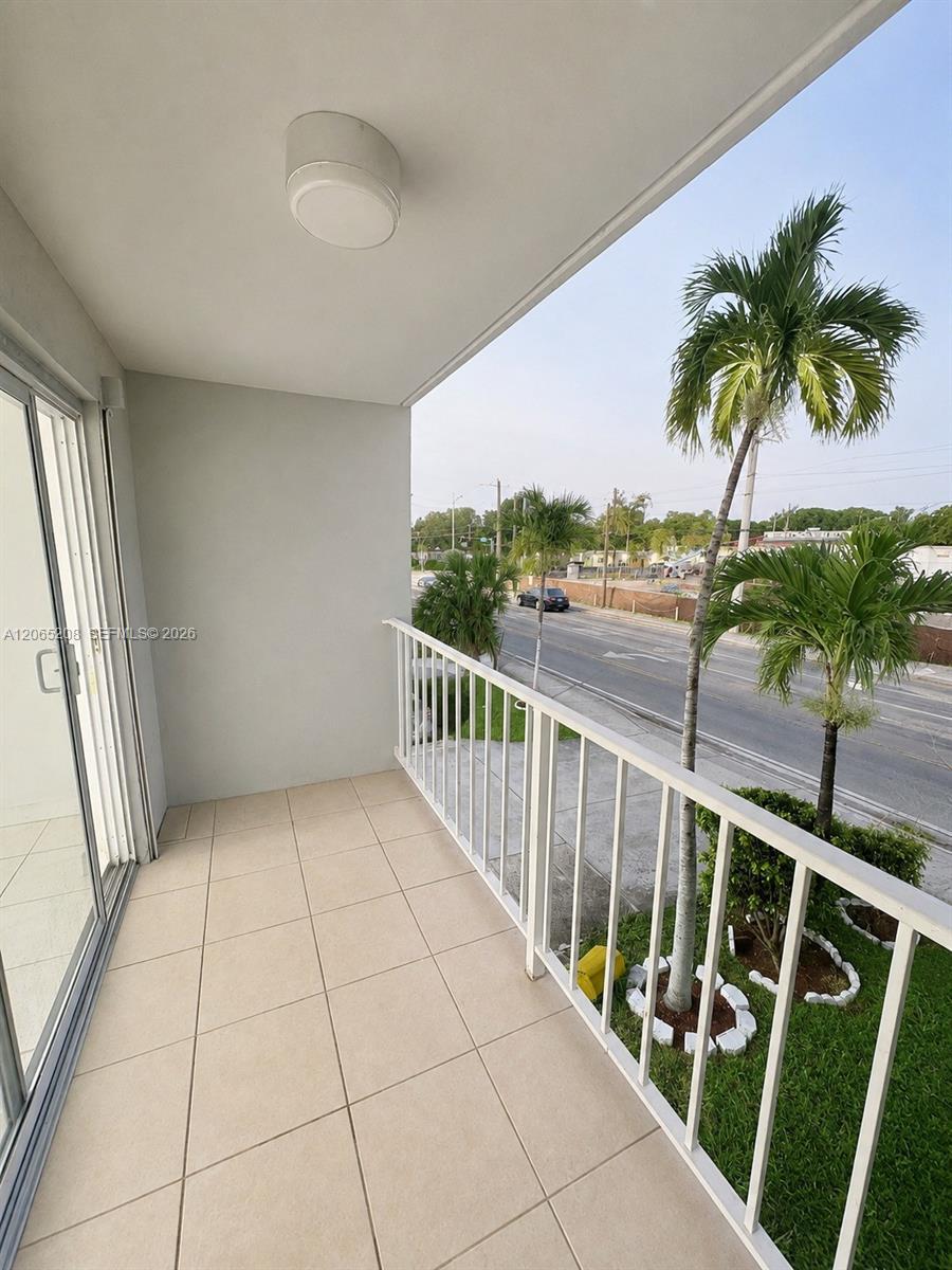 555 NE 123rd St # D, North Miami FL 33161 photo 5