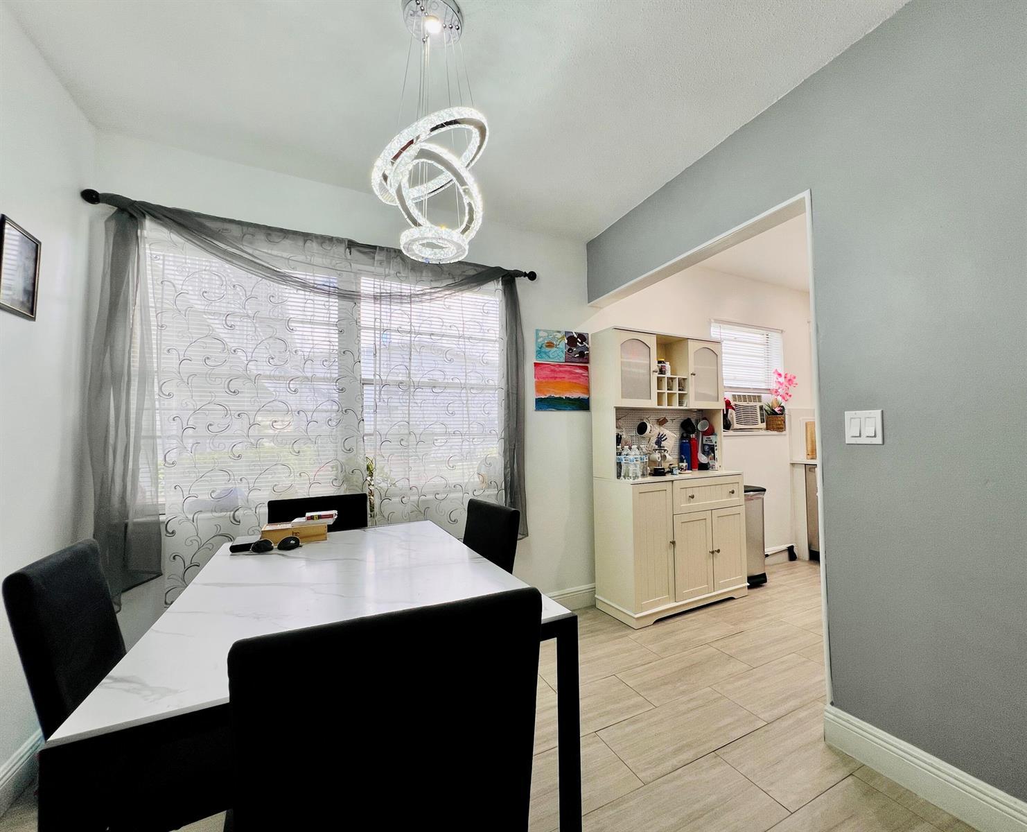 345 NORWICH O, West Palm Beach FL 33417 photo 3