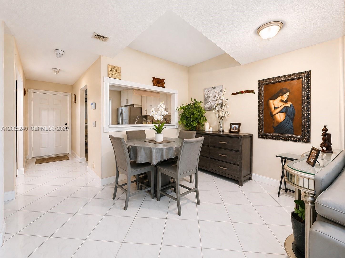 2311 SW 82nd Ter, North Lauderdale FL 33068 photo 4
