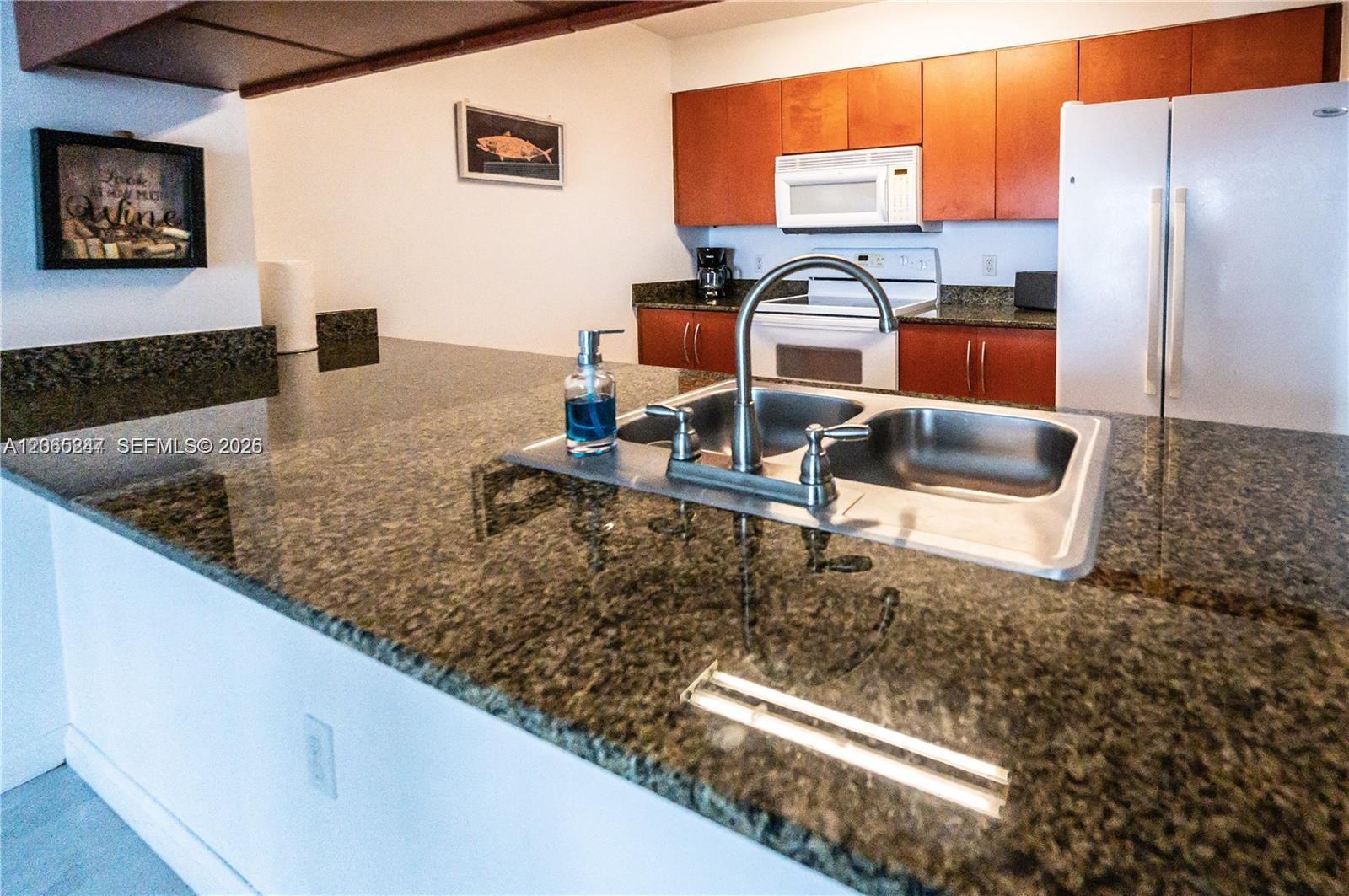 1200 Brickell Bay Dr # 3821, Miami FL 33131 photo 5
