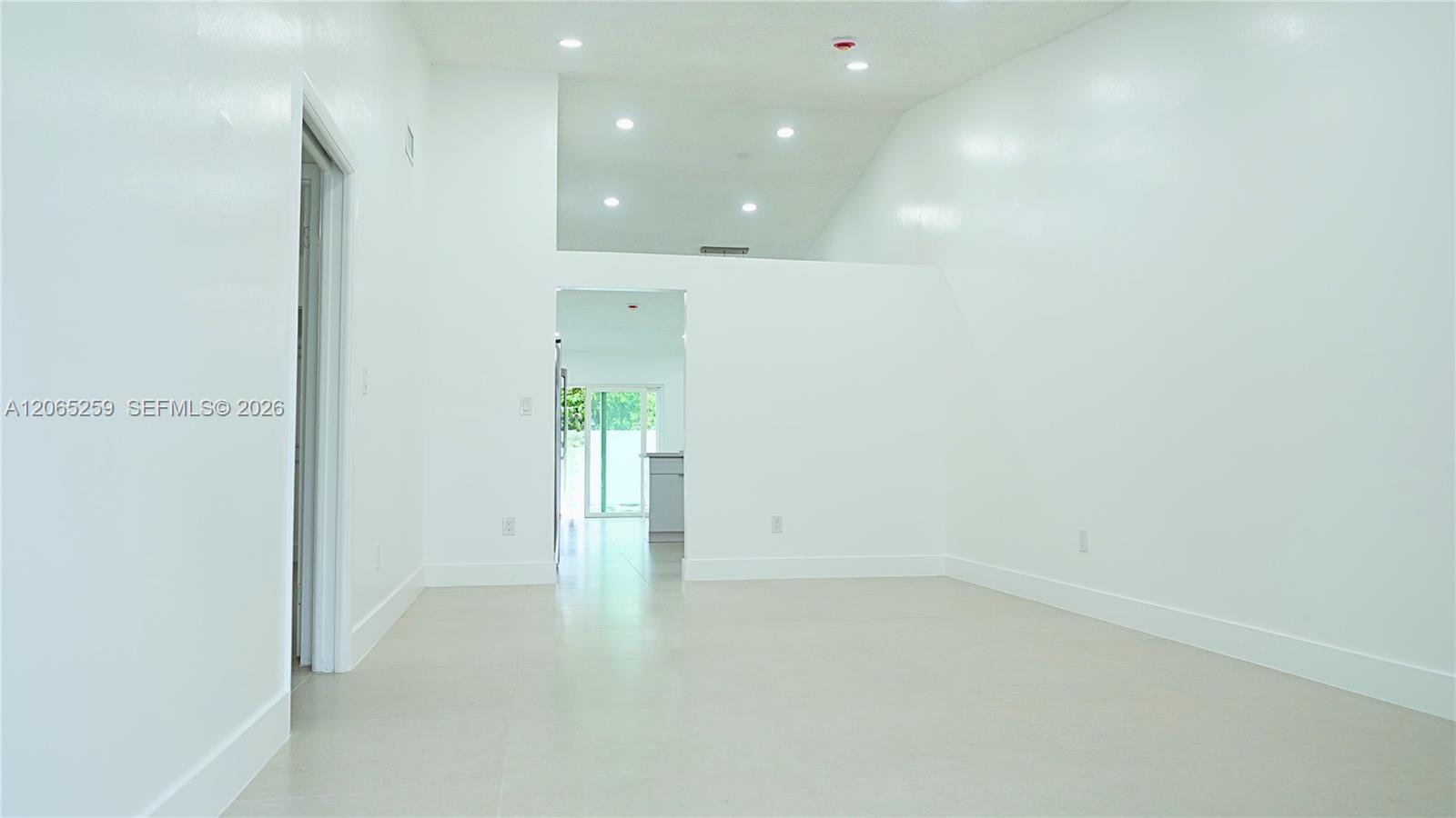 5661 W 21st Ave # 5661, Hialeah FL 33016 photo 3