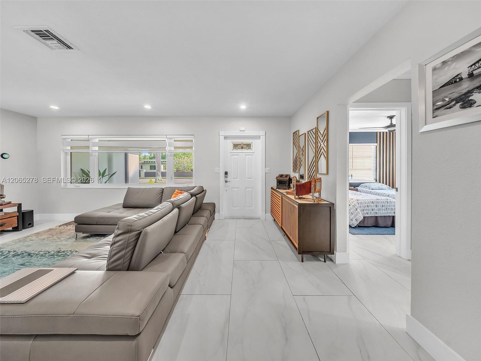 1246 Adams St, Hollywood FL 33019 photo 3