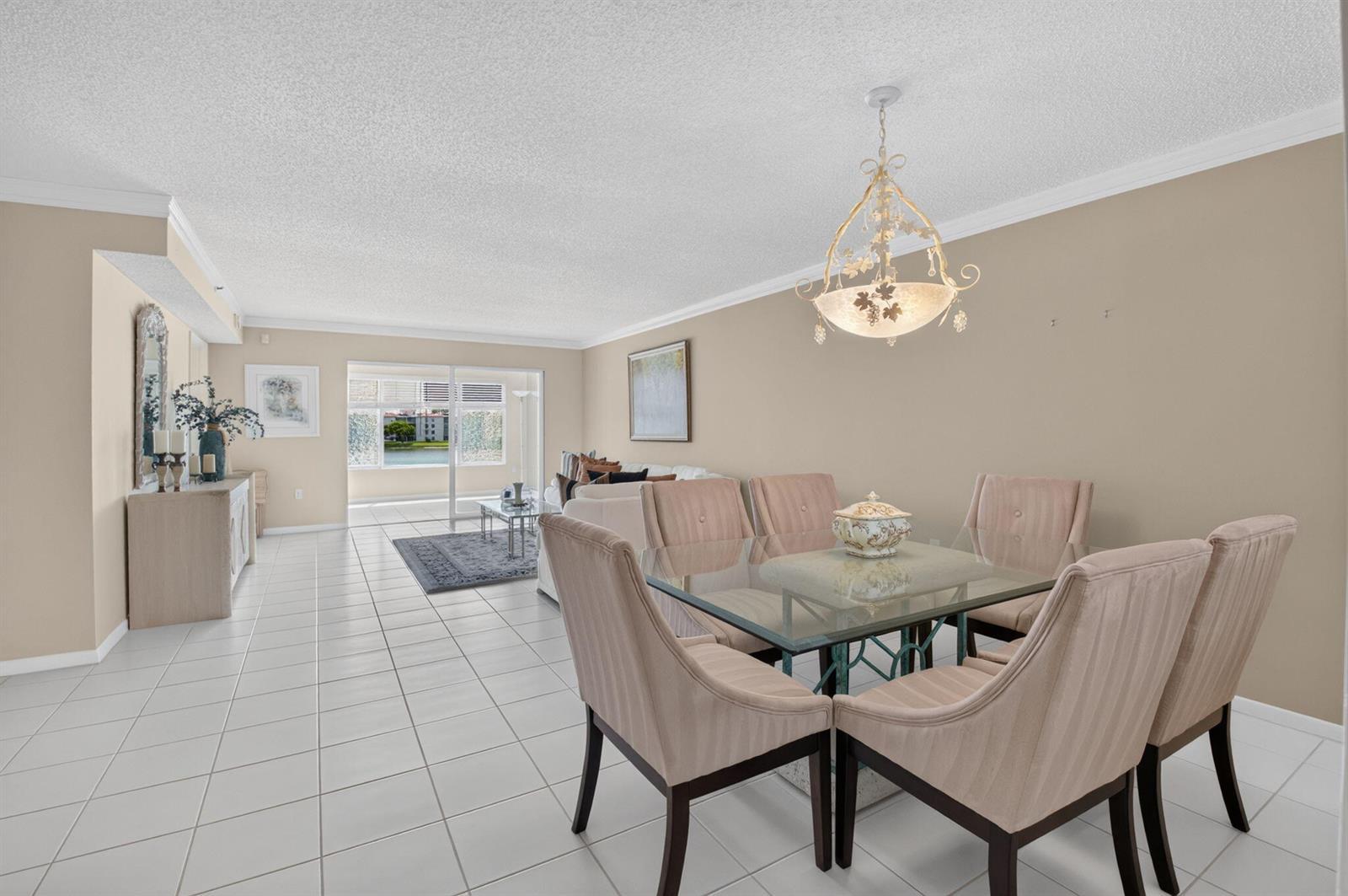 14096 HUNTINGTON POINTE Drive # 309, Delray Beach FL 33484 photo 4