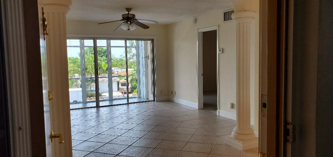 3040 NE 16TH Avenue # 303, Oakland Park FL 33334 photo 2