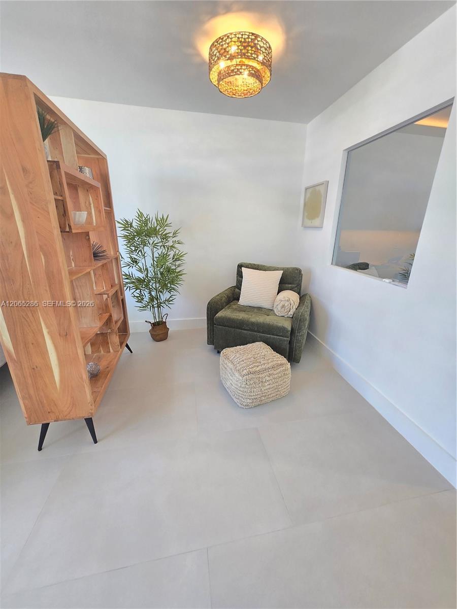 100 Lincoln Rd # 931, Miami Beach FL 33139 photo 4