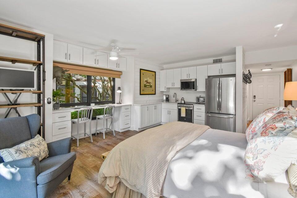 13334 Polo Club Road # 231, Wellington FL 33414