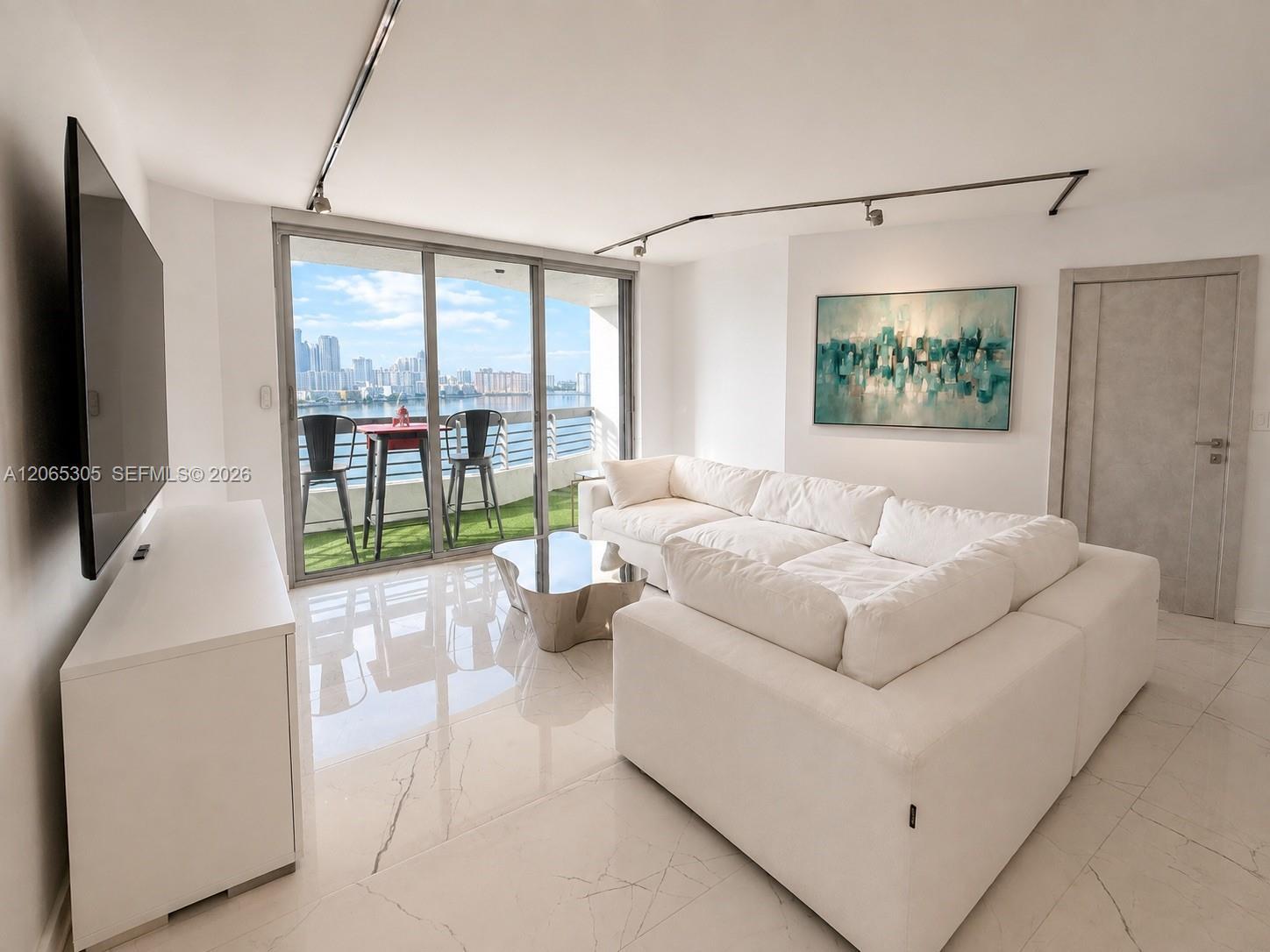 3600 Mystic Pointe Dr # 1715, Aventura FL 33180 photo 5