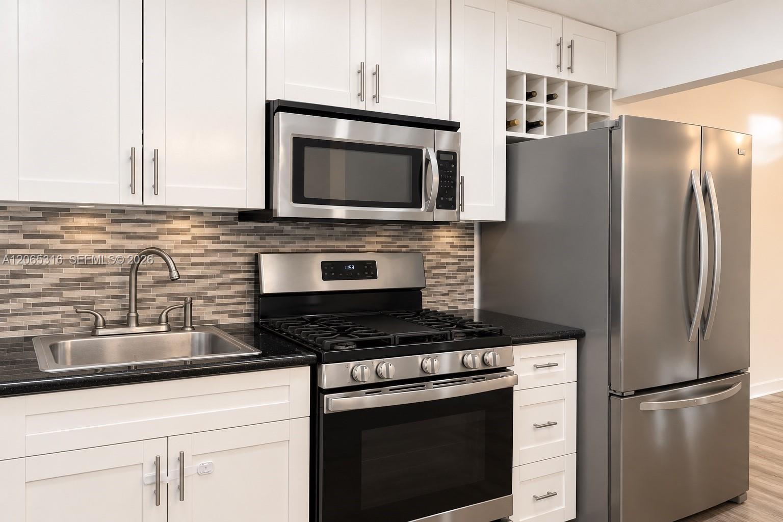 20311 NE 2nd Ave # 15, Miami FL 33179 photo 4
