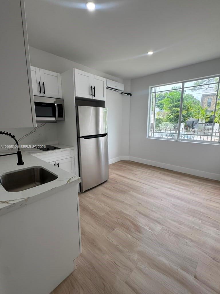 2425 SW 6th St # 1, Miami FL 33135 photo 2
