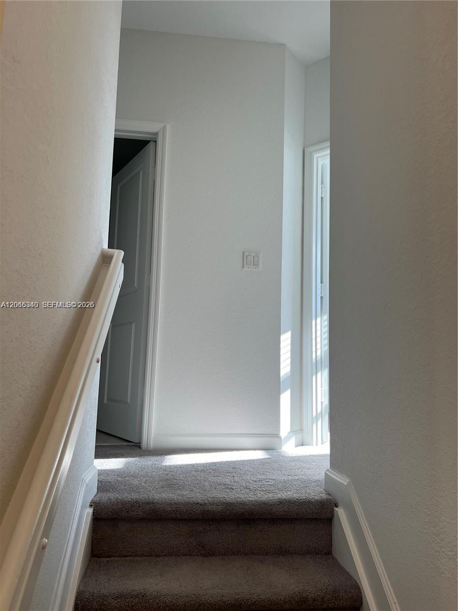 1211 SE 27th Ter, Homestead FL 33035 photo 5