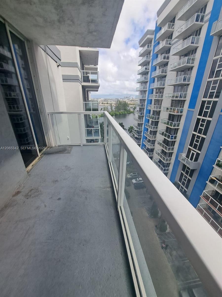 5091 NW 7th St # 1007, Miami FL 33126 photo 2