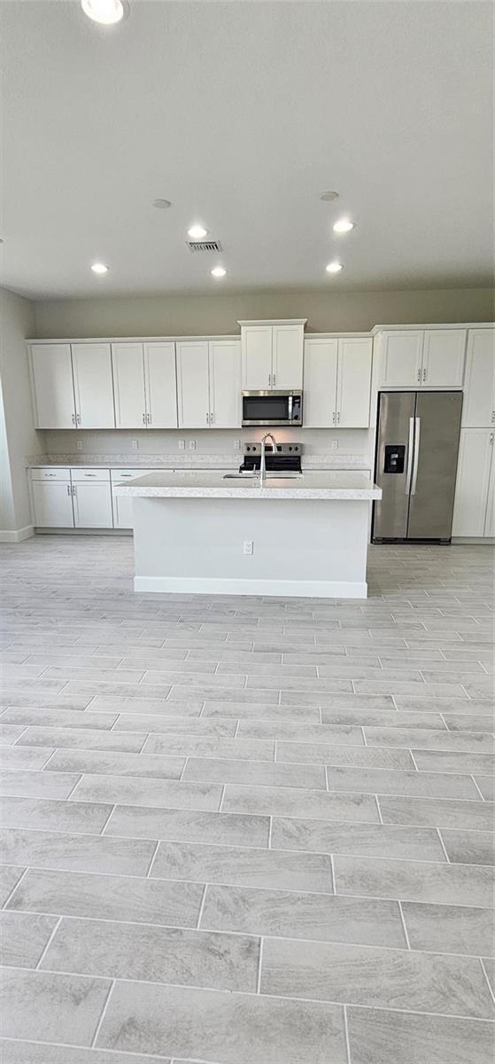 5461 EMPIRE Drive, FL 33470 photo 5