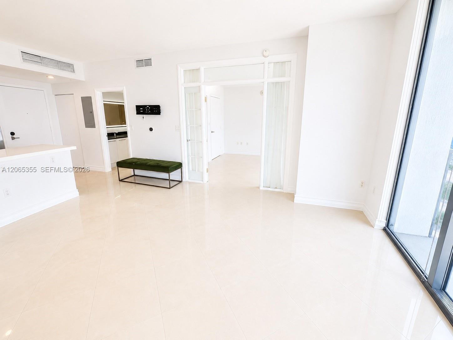 90 SW 3rd St # 3106, Miami FL 33130 photo 4