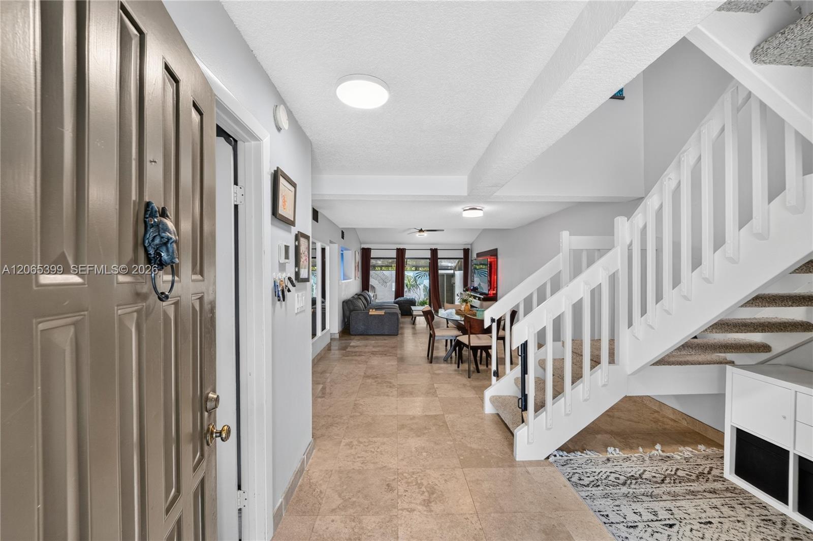 8703 Cleary Blvd, Plantation FL 33324 photo 2
