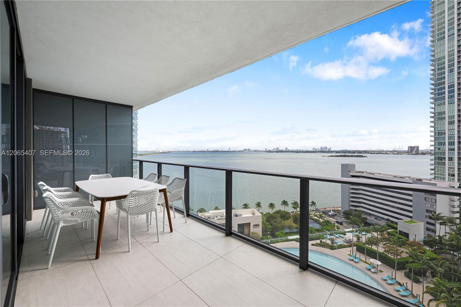 650 NE 32nd St # 1501, Miami FL 33137 photo 3
